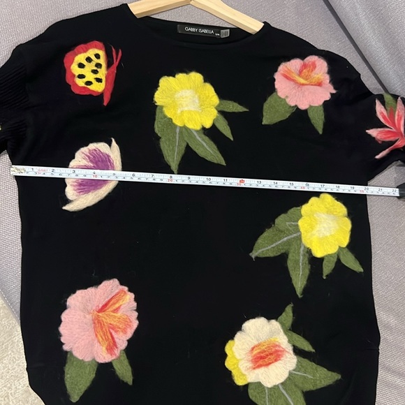 Gabby Isabella Sweater - Picture 8 of 10